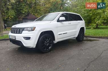 Позашляховик / Кросовер Jeep Grand Cherokee 2019 в  фото 9 Позашляховик / Кросовер Jeep Grand Cherokee 2019 в