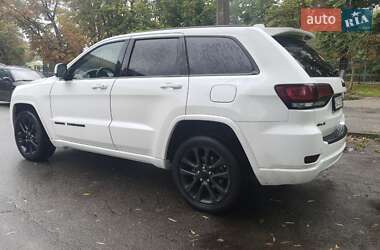 Позашляховик / Кросовер Jeep Grand Cherokee 2019 в  фото 15 Позашляховик / Кросовер Jeep Grand Cherokee 2019 в