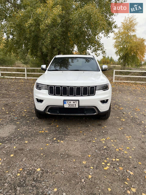 Внедорожник / Кроссовер Jeep Grand Cherokee 2018 в Черкассах