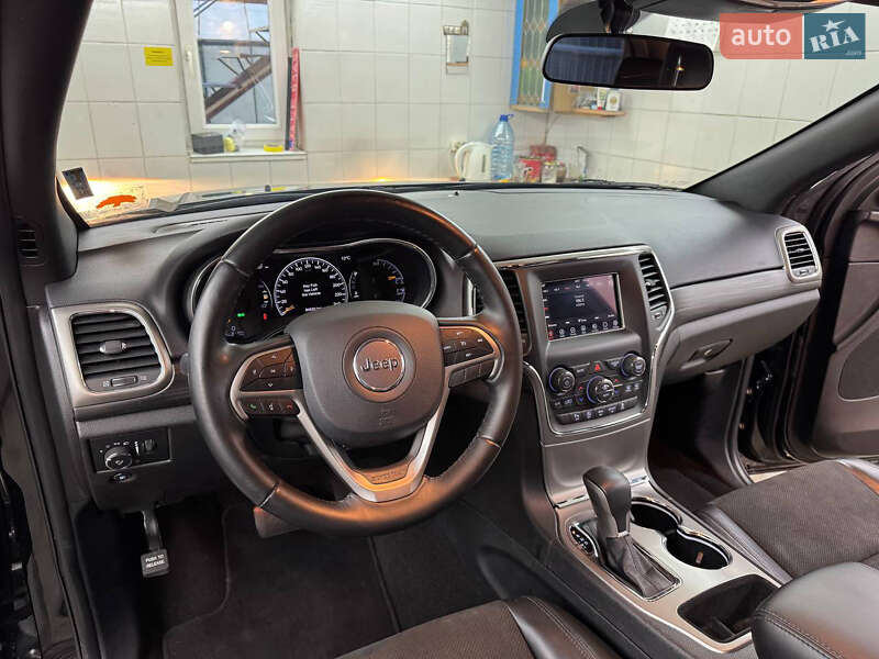 Внедорожник / Кроссовер Jeep Grand Cherokee 2021 в Киеве фото 19 Внедорожник / Кроссовер Jeep Grand Cherokee 2021 в Киеве