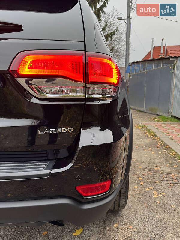 Внедорожник / Кроссовер Jeep Grand Cherokee 2021 в Киеве фото 46 Внедорожник / Кроссовер Jeep Grand Cherokee 2021 в Киеве