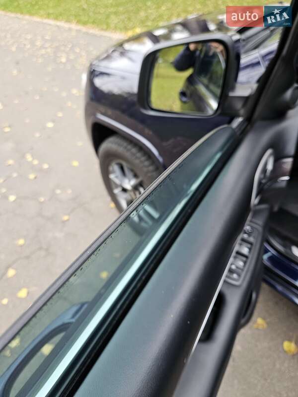 Внедорожник / Кроссовер Jeep Grand Cherokee 2018 в Киеве