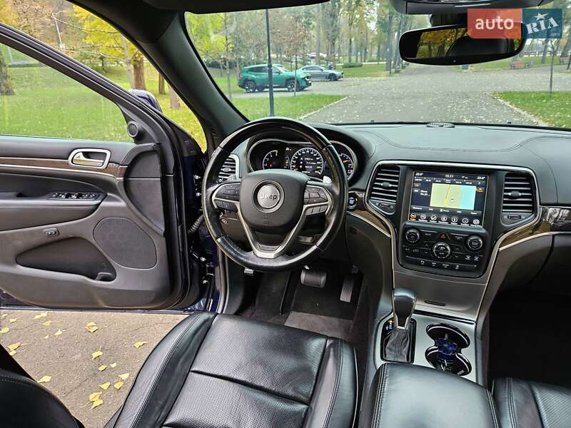 Внедорожник / Кроссовер Jeep Grand Cherokee 2018 в Киеве