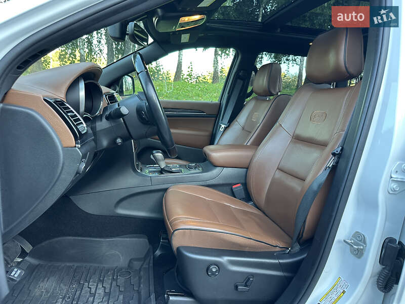 Позашляховик / Кросовер Jeep Grand Cherokee 2020 в Києві фото 30 Позашляховик / Кросовер Jeep Grand Cherokee 2020 в Києві