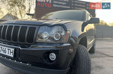 Позашляховик / Кросовер Jeep Grand Cherokee 2006 в  фото 7 Позашляховик / Кросовер Jeep Grand Cherokee 2006 в