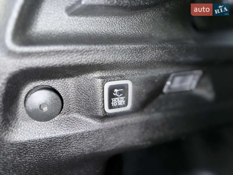 Позашляховик / Кросовер Jeep Grand Cherokee 2024 в Полтаві