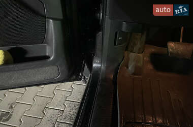 Позашляховик / Кросовер Jeep Grand Cherokee 2000 в 