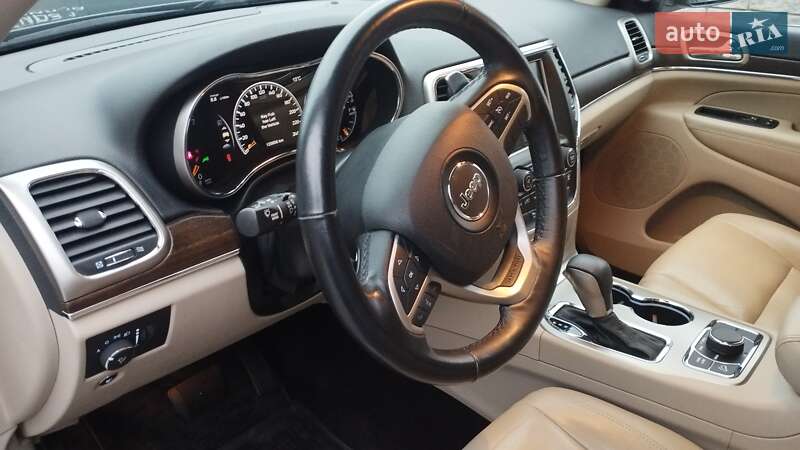 Позашляховик / Кросовер Jeep Grand Cherokee 2016 в Києві фото 11 Позашляховик / Кросовер Jeep Grand Cherokee 2016 в Києві