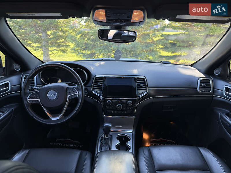 Внедорожник / Кроссовер Jeep Grand Cherokee 2022 в Одессе