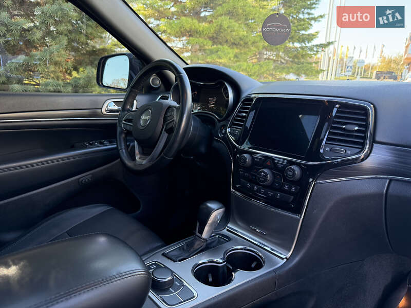 Внедорожник / Кроссовер Jeep Grand Cherokee 2022 в Одессе