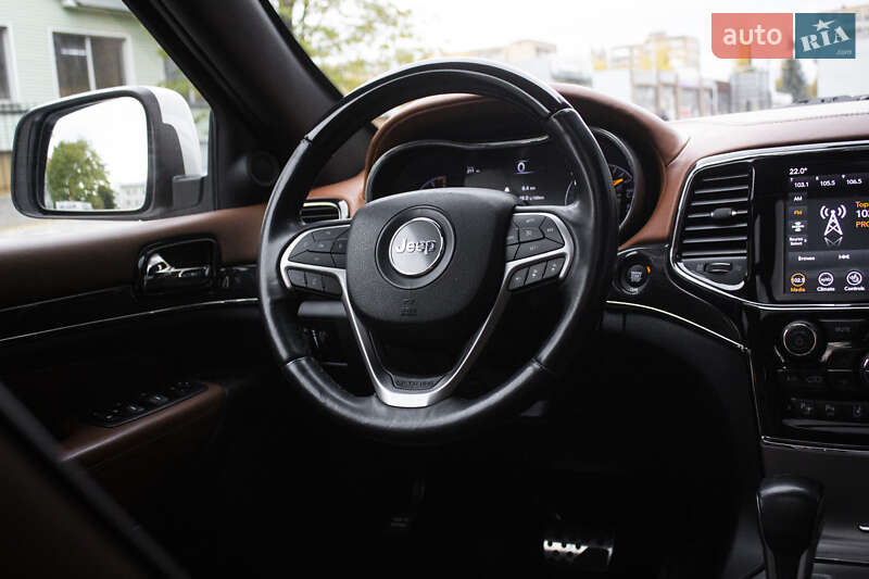 Внедорожник / Кроссовер Jeep Grand Cherokee 2019 в Киеве фото 15 Внедорожник / Кроссовер Jeep Grand Cherokee 2019 в Киеве