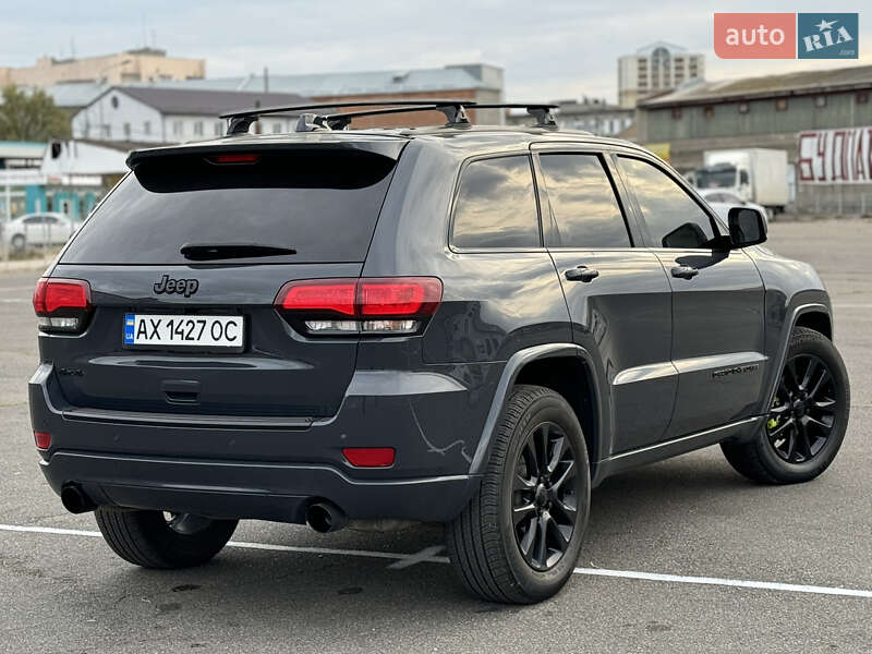 Внедорожник / Кроссовер Jeep Grand Cherokee 2017 в Харькове фото 22 Внедорожник / Кроссовер Jeep Grand Cherokee 2017 в Харькове