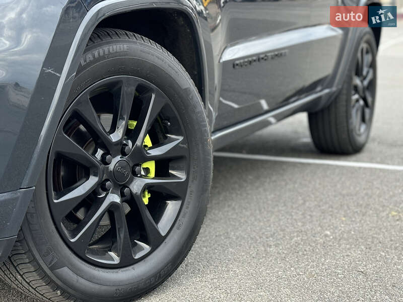 Внедорожник / Кроссовер Jeep Grand Cherokee 2017 в Харькове фото 25 Внедорожник / Кроссовер Jeep Grand Cherokee 2017 в Харькове
