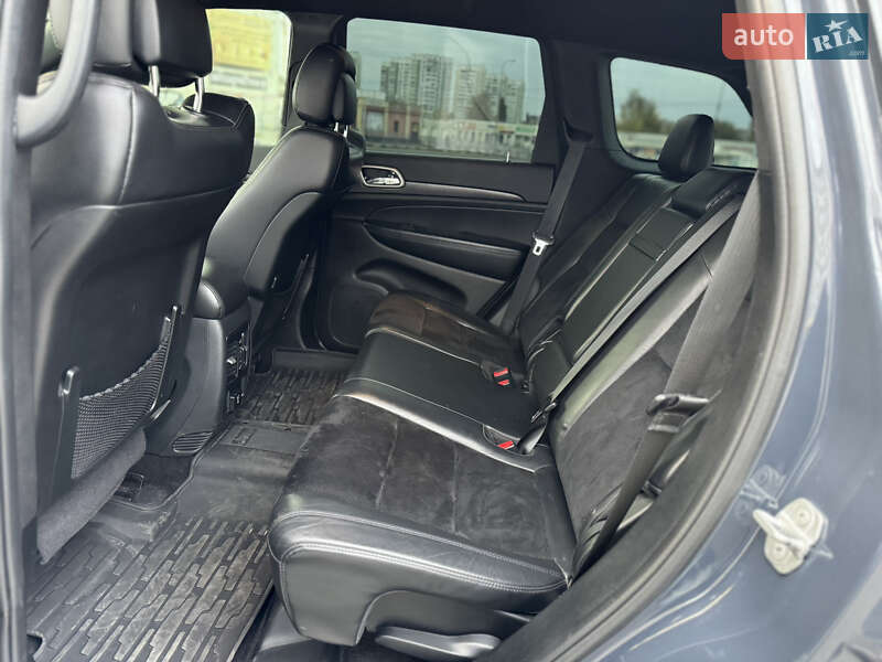 Внедорожник / Кроссовер Jeep Grand Cherokee 2017 в Харькове фото 32 Внедорожник / Кроссовер Jeep Grand Cherokee 2017 в Харькове