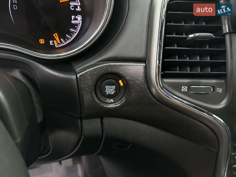 Внедорожник / Кроссовер Jeep Grand Cherokee 2017 в Харькове фото 44 Внедорожник / Кроссовер Jeep Grand Cherokee 2017 в Харькове
