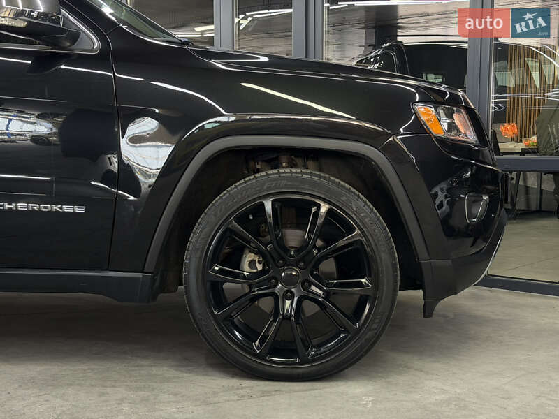 Внедорожник / Кроссовер Jeep Grand Cherokee 2015 в Одессе фото 9 Внедорожник / Кроссовер Jeep Grand Cherokee 2015 в Одессе