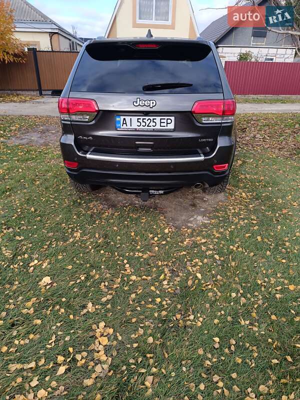Внедорожник / Кроссовер Jeep Grand Cherokee 2016 в Яготине