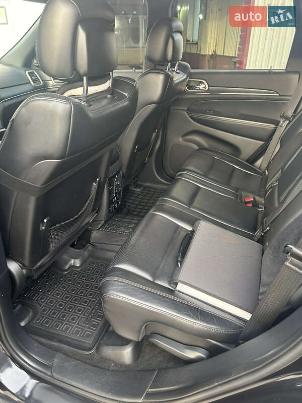 Внедорожник / Кроссовер Jeep Grand Cherokee 2015 в Полтаве фото 12 Внедорожник / Кроссовер Jeep Grand Cherokee 2015 в Полтаве