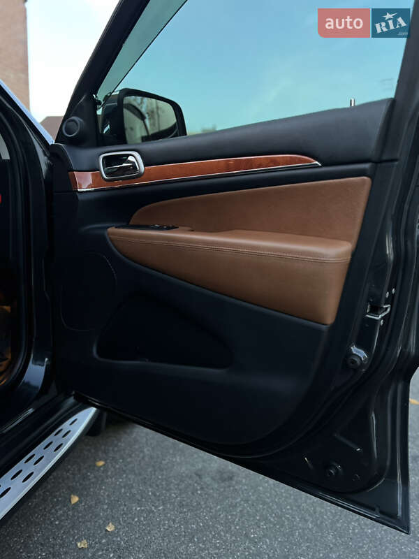 Внедорожник / Кроссовер Jeep Grand Cherokee 2011 в Киеве фото 22 Внедорожник / Кроссовер Jeep Grand Cherokee 2011 в Киеве