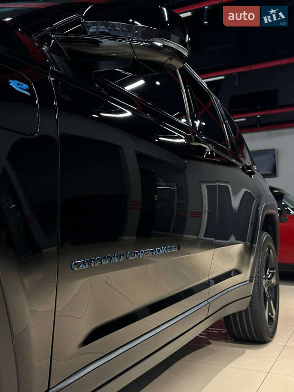 Внедорожник / Кроссовер Jeep Grand Cherokee 2022 в Одессе