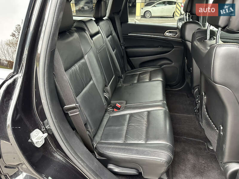 Внедорожник / Кроссовер Jeep Grand Cherokee 2016 в Киеве фото 24 Внедорожник / Кроссовер Jeep Grand Cherokee 2016 в Киеве