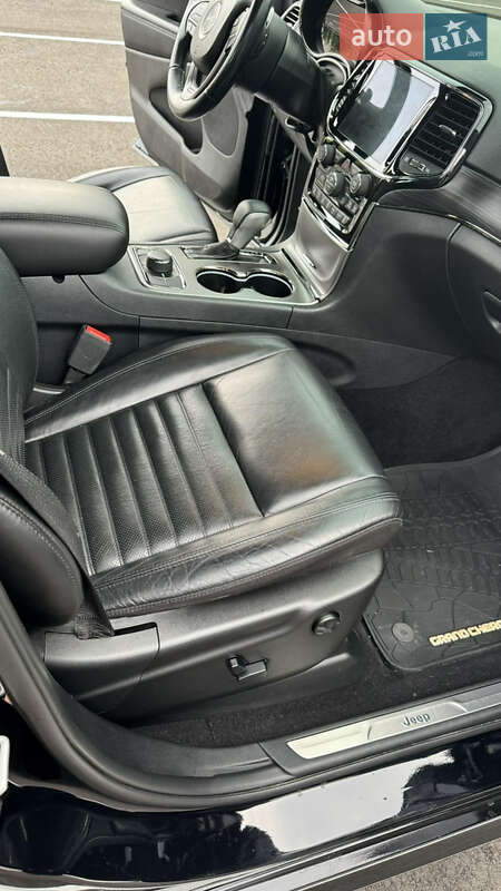 Позашляховик / Кросовер Jeep Grand Cherokee 2020 в Чернігові