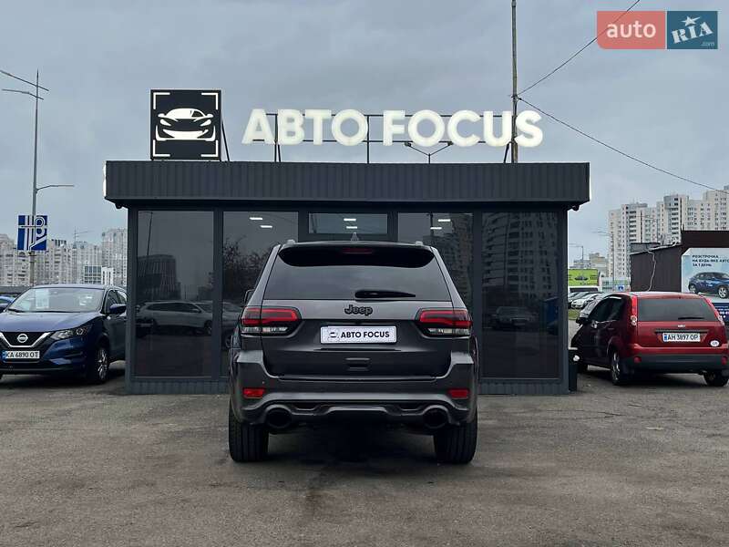 Внедорожник / Кроссовер Jeep Grand Cherokee 2017 в Киеве фото 6 Внедорожник / Кроссовер Jeep Grand Cherokee 2017 в Киеве