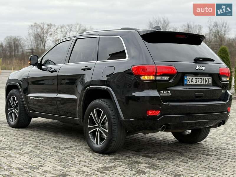 Внедорожник / Кроссовер Jeep Grand Cherokee 2013 в Черновцах