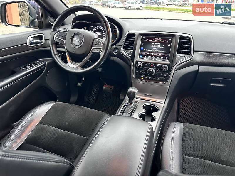 Внедорожник / Кроссовер Jeep Grand Cherokee 2016 в Кропивницком