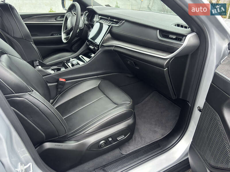 Внедорожник / Кроссовер Jeep Grand Cherokee 2025 в Полтаве