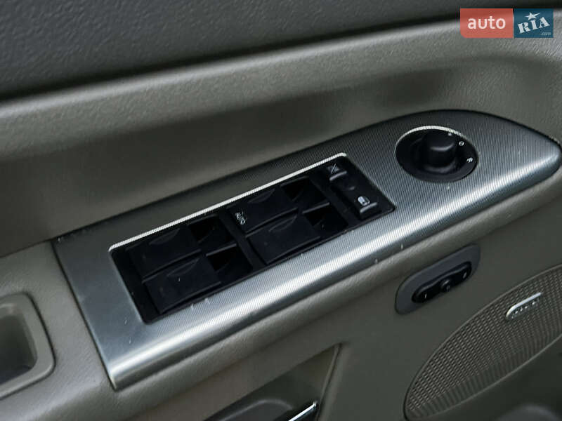 Внедорожник / Кроссовер Jeep Grand Cherokee 2005 в Лубнах фото 27 Внедорожник / Кроссовер Jeep Grand Cherokee 2005 в Лубнах