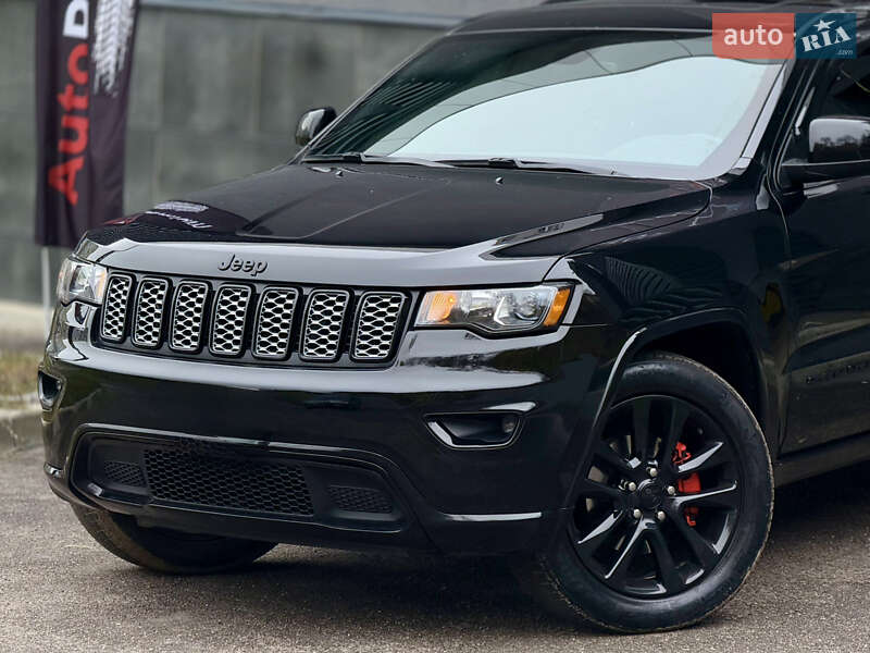 Внедорожник / Кроссовер Jeep Grand Cherokee 2018 в Харькове фото 2 Внедорожник / Кроссовер Jeep Grand Cherokee 2018 в Харькове