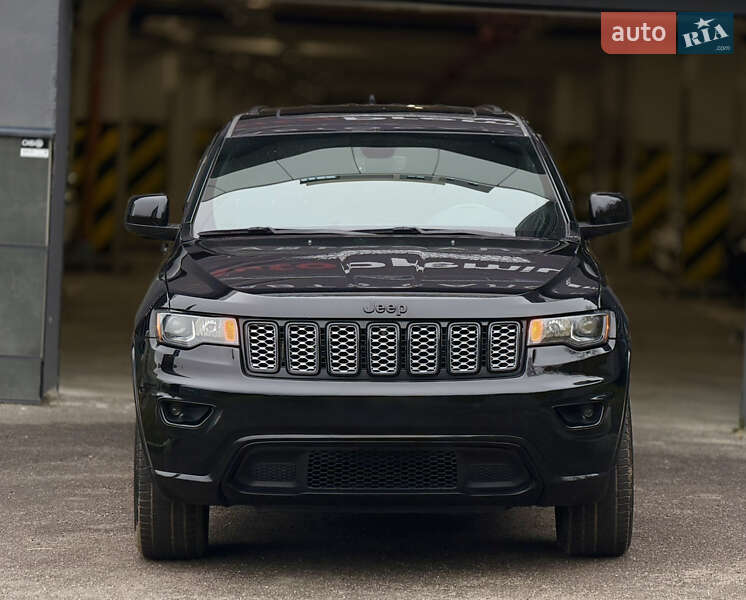 Внедорожник / Кроссовер Jeep Grand Cherokee 2018 в Харькове фото 4 Внедорожник / Кроссовер Jeep Grand Cherokee 2018 в Харькове