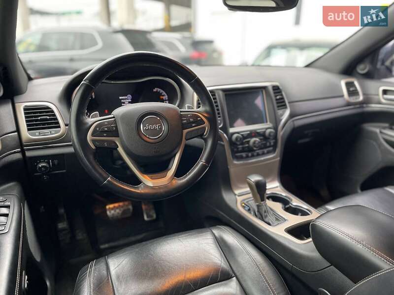 Внедорожник / Кроссовер Jeep Grand Cherokee 2016 в Одессе