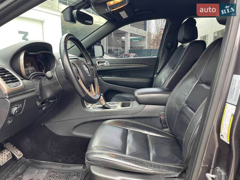 Внедорожник / Кроссовер Jeep Grand Cherokee 2016 в Одессе