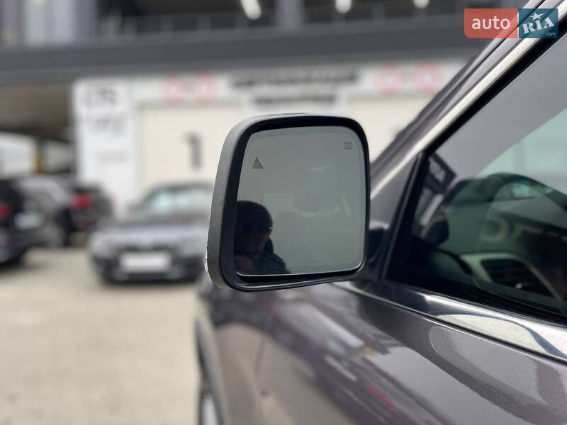 Внедорожник / Кроссовер Jeep Grand Cherokee 2016 в Одессе