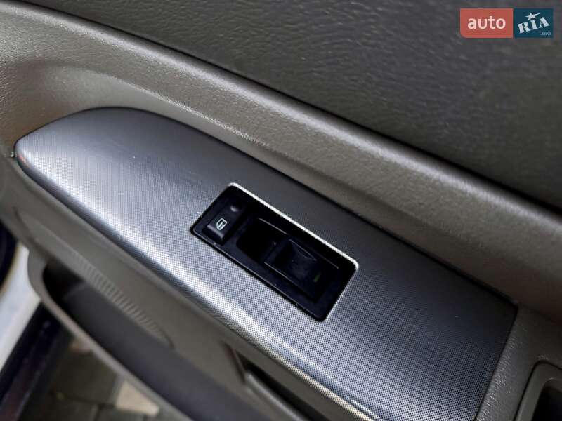 Позашляховик / Кросовер Jeep Grand Cherokee 2005 в Одесі