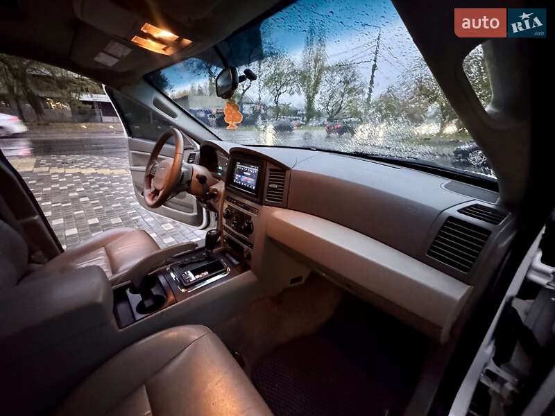 Позашляховик / Кросовер Jeep Grand Cherokee 2005 в Одесі