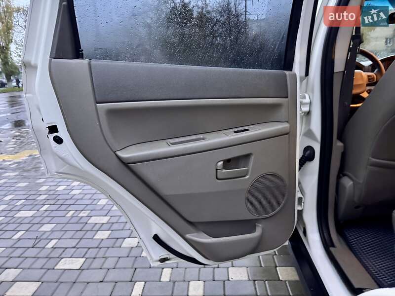 Позашляховик / Кросовер Jeep Grand Cherokee 2005 в Одесі