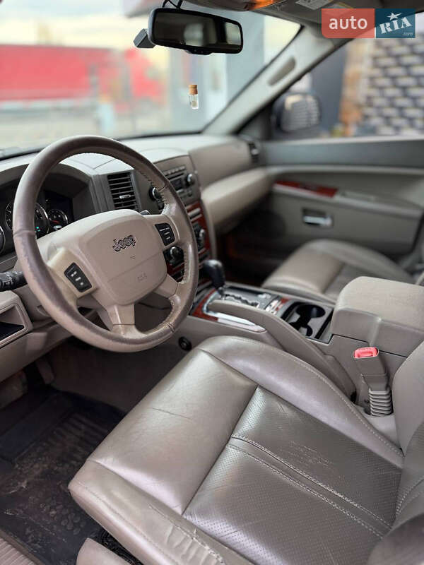Позашляховик / Кросовер Jeep Grand Cherokee 2006 в Києві
