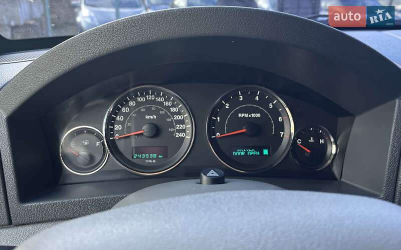 Позашляховик / Кросовер Jeep Grand Cherokee 2006 в Стрию фото 12 Позашляховик / Кросовер Jeep Grand Cherokee 2006 в Стрию