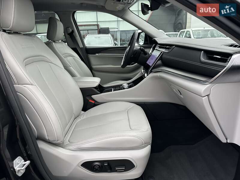 Внедорожник / Кроссовер Jeep Grand Cherokee 2022 в Киеве