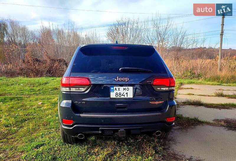 Внедорожник / Кроссовер Jeep Grand Cherokee 2016 в Мерефа