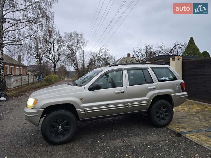 Внедорожник / Кроссовер Jeep Grand Cherokee 2002 в Харькове