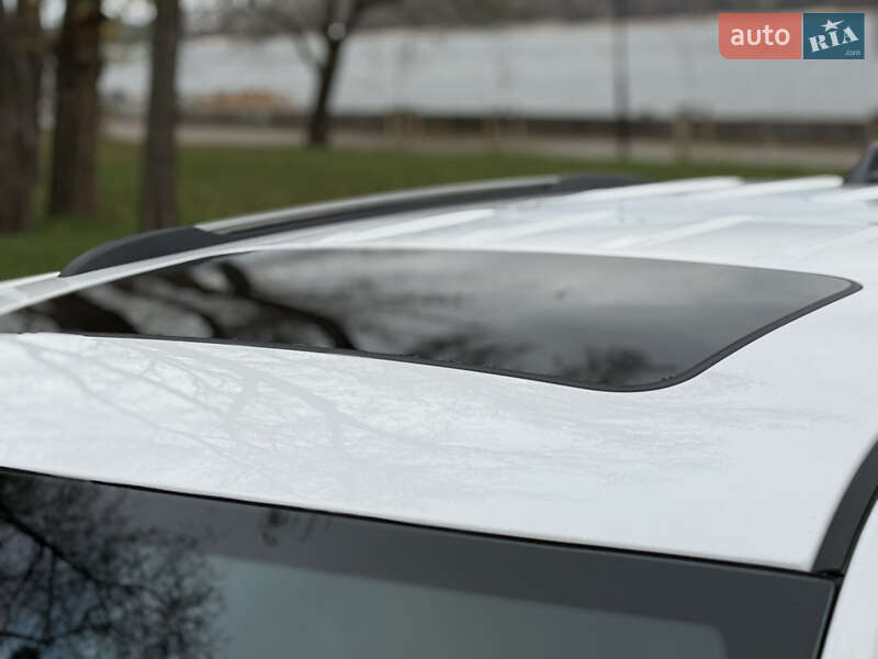 Внедорожник / Кроссовер Jeep Grand Cherokee 2021 в Киеве фото 26 Внедорожник / Кроссовер Jeep Grand Cherokee 2021 в Киеве