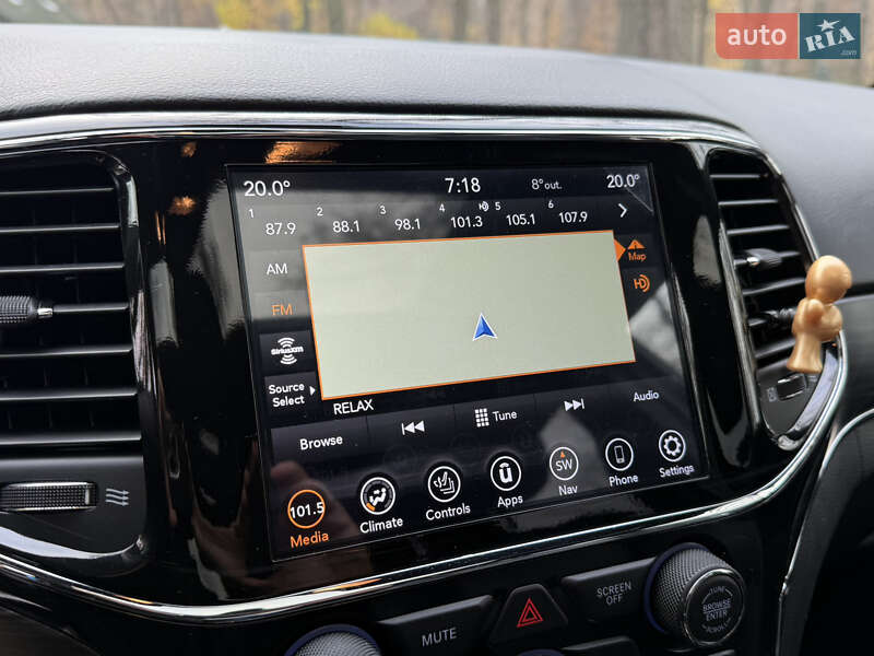 Внедорожник / Кроссовер Jeep Grand Cherokee 2021 в Киеве фото 40 Внедорожник / Кроссовер Jeep Grand Cherokee 2021 в Киеве