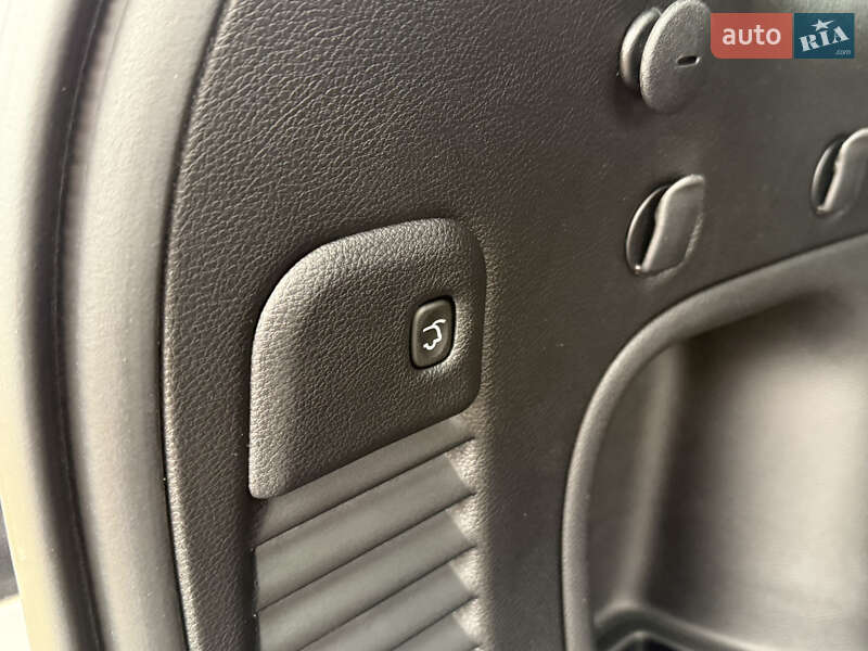 Внедорожник / Кроссовер Jeep Grand Cherokee 2021 в Киеве фото 54 Внедорожник / Кроссовер Jeep Grand Cherokee 2021 в Киеве