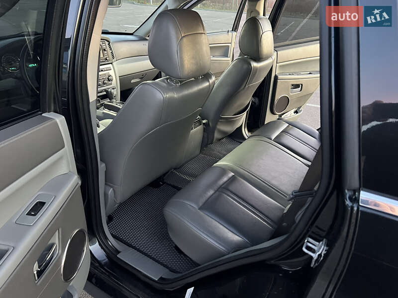 Внедорожник / Кроссовер Jeep Grand Cherokee 2007 в Ровно