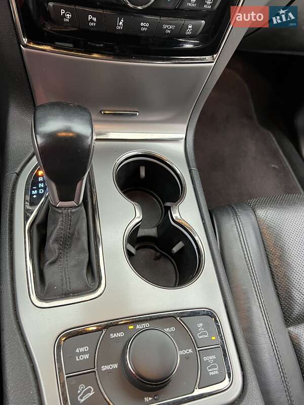Внедорожник / Кроссовер Jeep Grand Cherokee 2020 в Луцке фото 57 Внедорожник / Кроссовер Jeep Grand Cherokee 2020 в Луцке