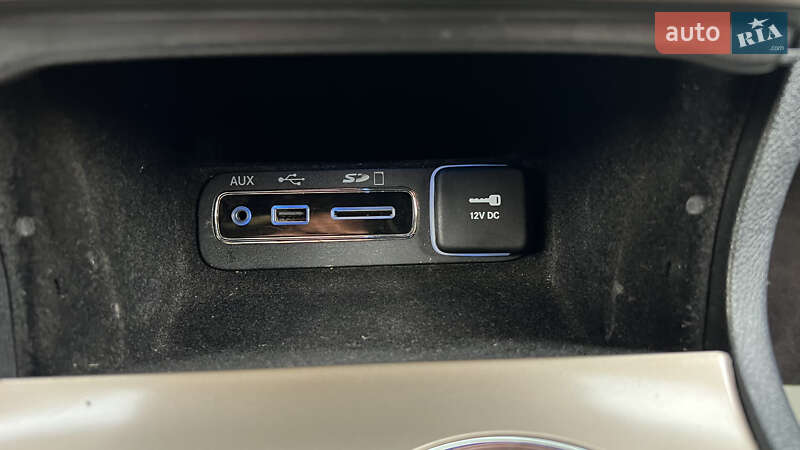 Внедорожник / Кроссовер Jeep Grand Cherokee 2016 в Львове